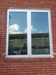 Противопожарное окно E 30 / серия FRM830